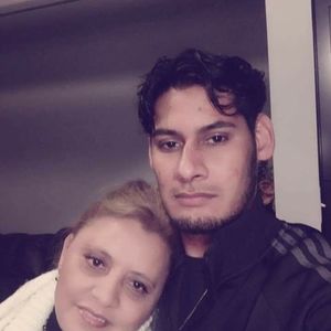 Meet your Posher, Dunia